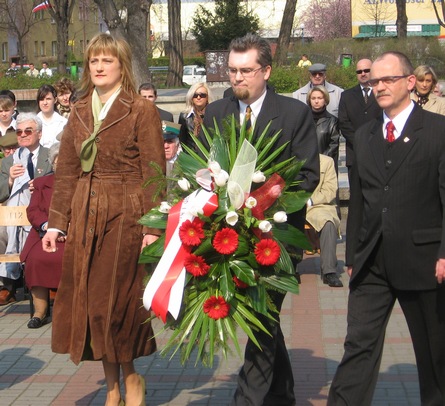 0401_pomnik_3