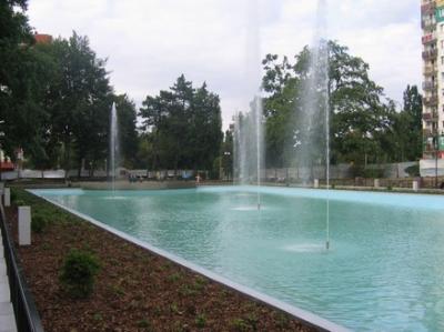 0803_duza_fontanna.jpg