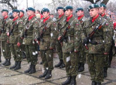 1111_pod_pomnikiem_018.jpg