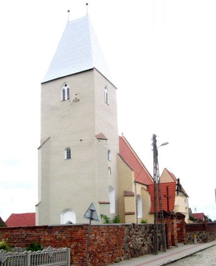0915_kosciol_kromolin.jpg