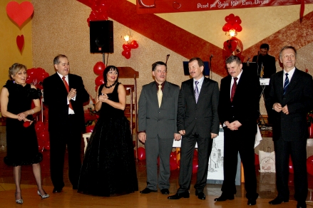0216_bal3.jpg
