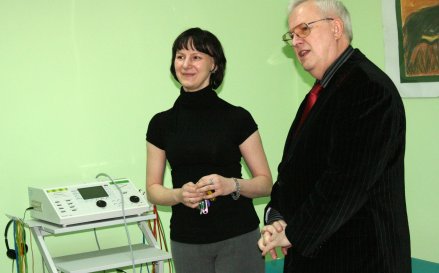 0330_minister2.jpg
