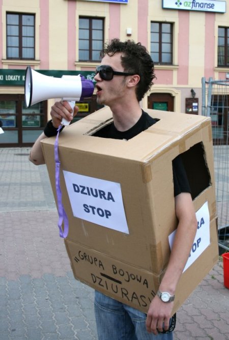 0621_dziura_4.jpg