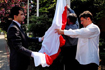 0502_starosta_z_flaga.jpg